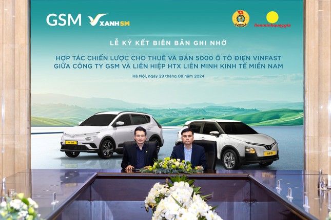 Liên hiệp Hợp tác xã tài xế taxi công nghệ lớn nhất Việt Nam mua, thuê 5.000 ô tô điện Vinfast từ GSM ảnh 1