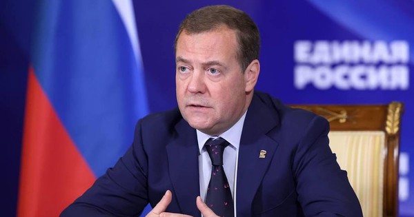 Sau tuyên bố của ông Medvedev, CIA lo sợ Nga xài vũ khí hạt nhân ở Ukraine